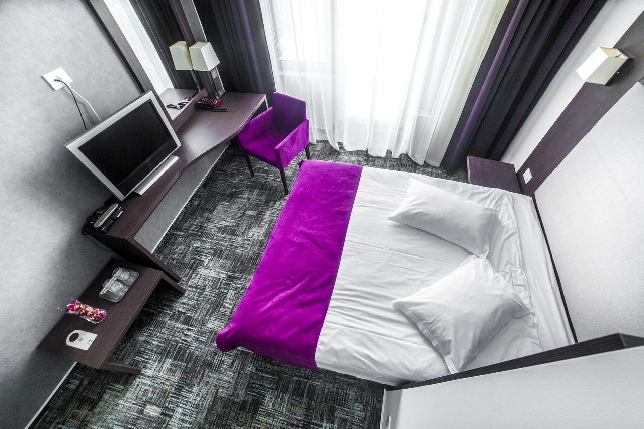 Hotel Europeca Craiova Exterior foto